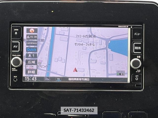 Nissan SERENA 2017-01 7811498-10