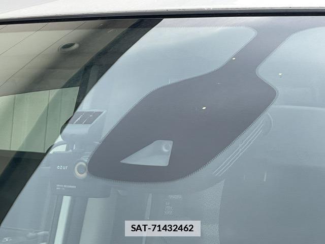 Nissan SERENA 2017-01 7811498-13