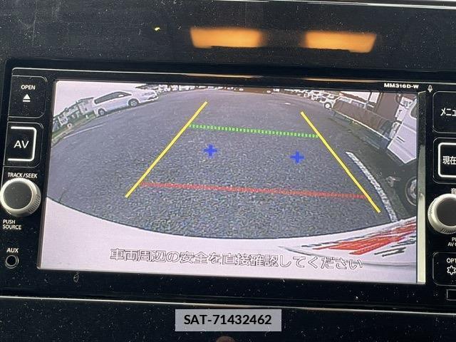 Nissan SERENA 2017-01 7811498-7