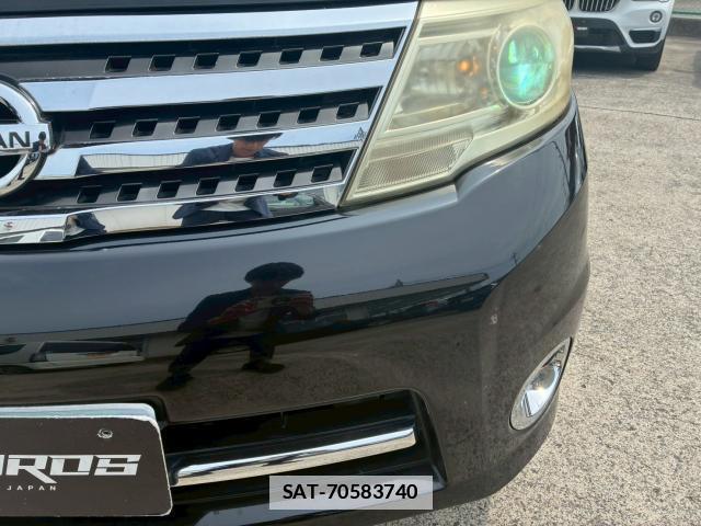 Nissan SERENA 2009-06 7811654-10