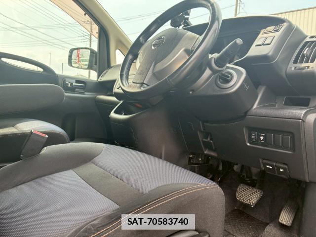 Nissan SERENA 2009-06 7811654-12