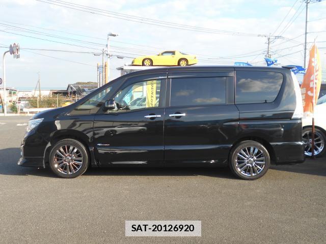 Nissan SERENA 2014-01 7812057-10