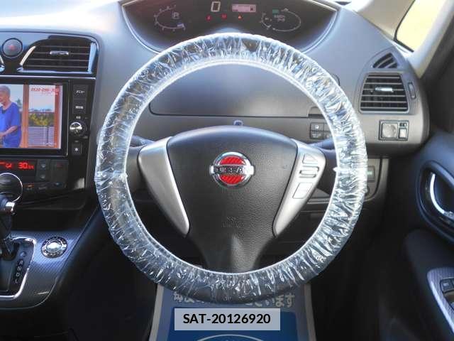 Nissan SERENA 2014-01 7812057-17