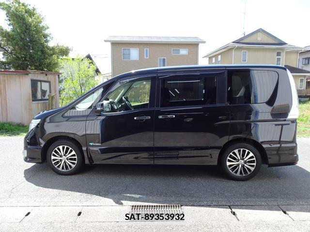 Nissan SERENA 2014-04 7812078-18