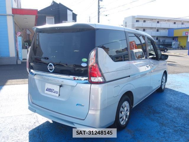 Nissan SERENA 2017-04 7813138-3