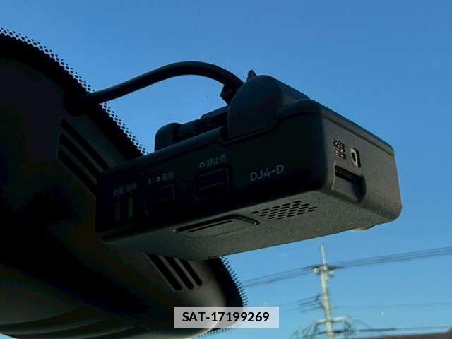Nissan SERENA 2018-07 7813382-12