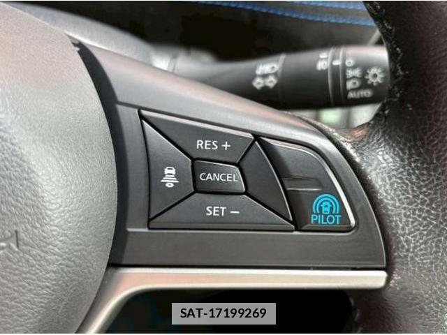 Nissan SERENA 2018-07 7813382-19