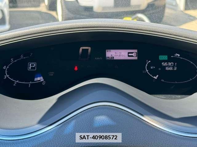 Nissan SERENA 2016-05 7813387-12