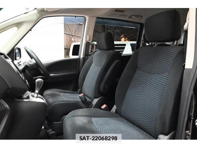 Nissan SERENA 2013-02 7813697-12