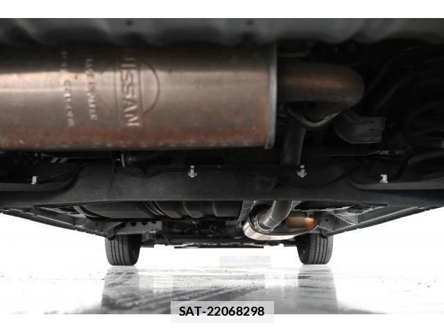 Nissan SERENA 2013-02 7813697-19