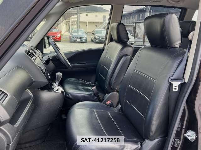 Nissan SERENA 2013-11 7813802-14