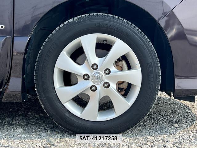 Nissan SERENA 2013-11 7813802-5