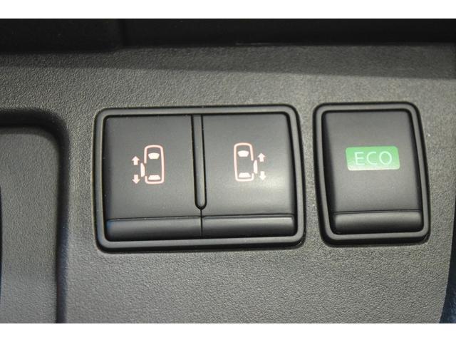 Nissan SERENA 2015-09 7814565-13