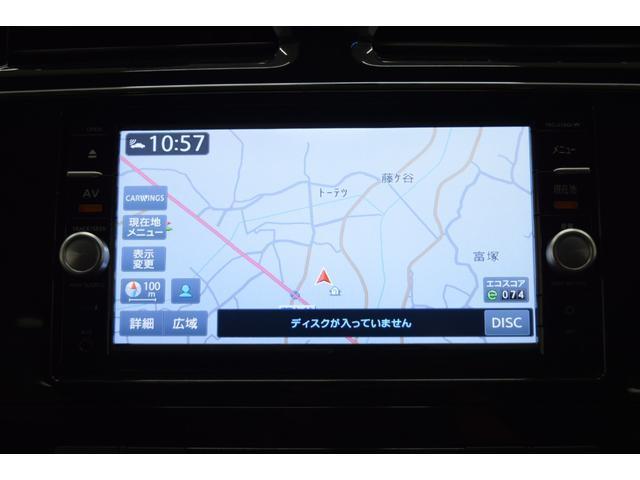 Nissan SERENA 2016-01 7814582-11