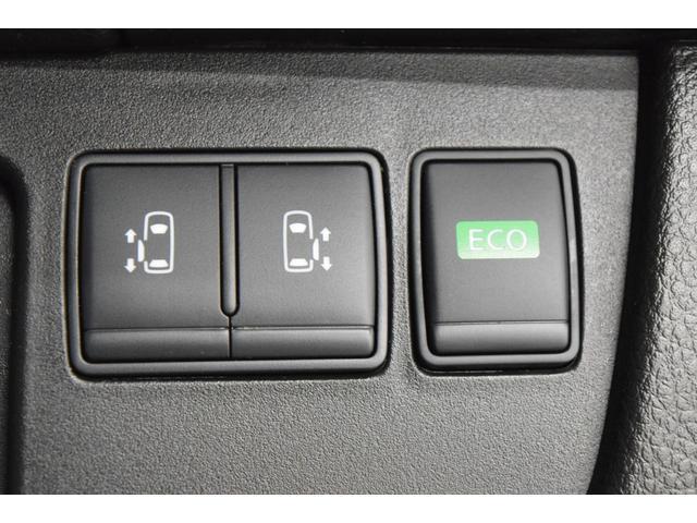 Nissan SERENA 2016-01 7814582-13