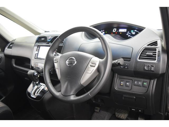Nissan SERENA 2016-01 7814582-16