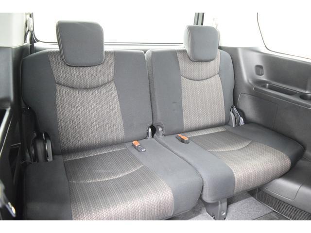 Nissan SERENA 2016-01 7814582-19