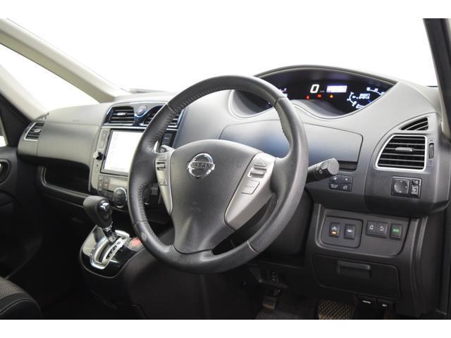 Nissan SERENA 2016-04 7814585-16