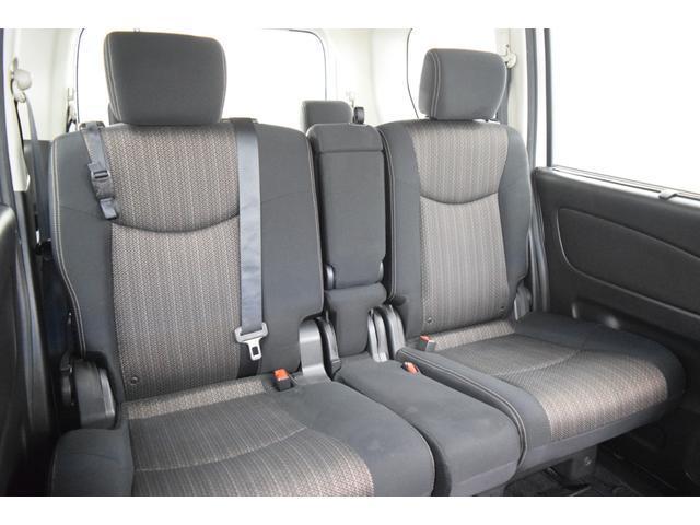 Nissan SERENA 2016-04 7814585-18