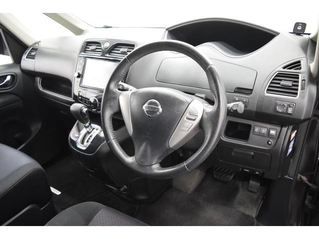 Nissan SERENA 2013-08 7814589-16