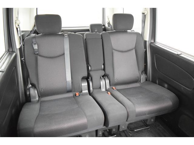 Nissan SERENA 2013-08 7814589-18