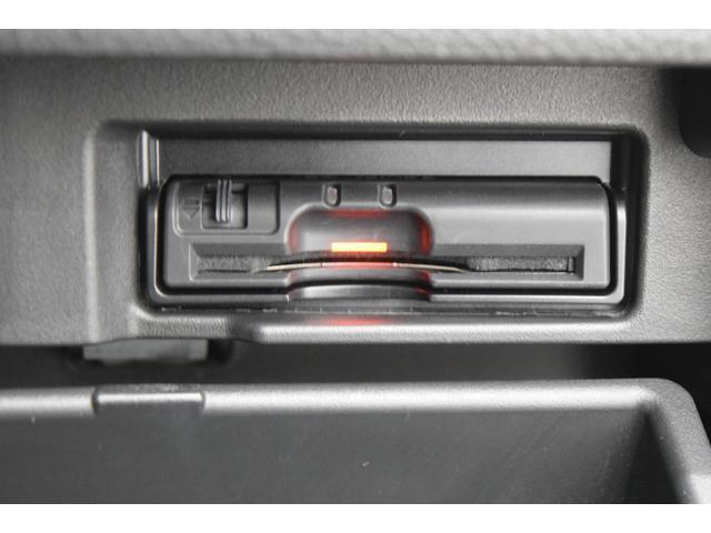 Nissan SERENA 2015-09 7814590-14