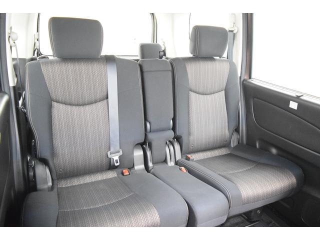 Nissan SERENA 2016-03 7814591-18