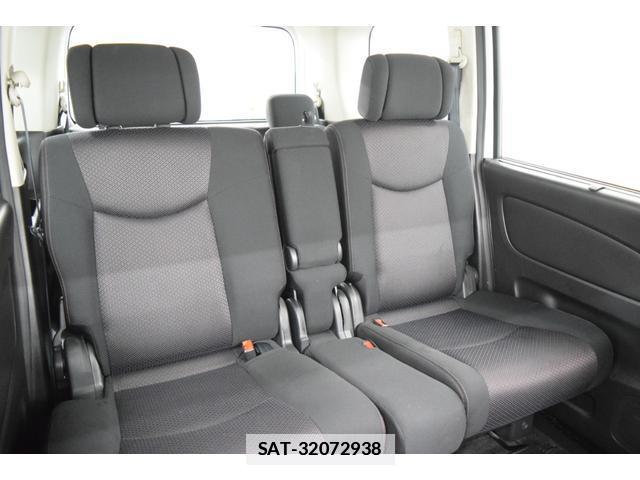 Nissan SERENA 2011-10 7814596-18
