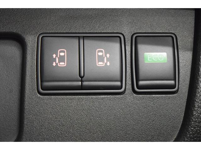Nissan SERENA 2015-05 7814597-14
