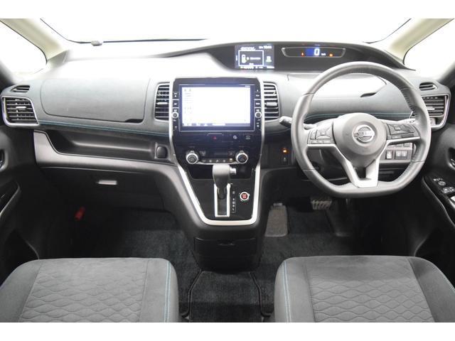 Nissan SERENA 2017-04 7814599-10