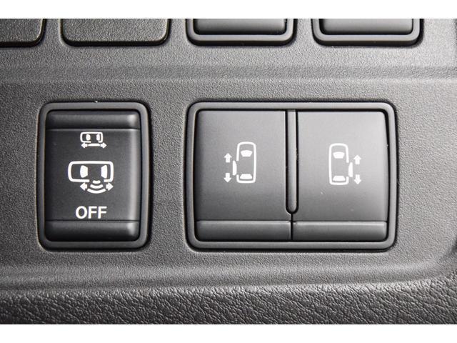 Nissan SERENA 2017-04 7814599-14