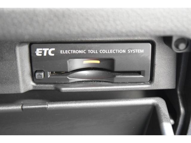 Nissan SERENA 2015-10 7814600-13