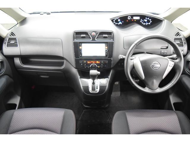 Nissan SERENA 2013-02 7814604-10
