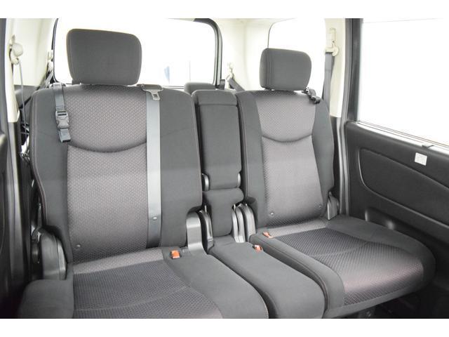 Nissan SERENA 2013-02 7814604-18