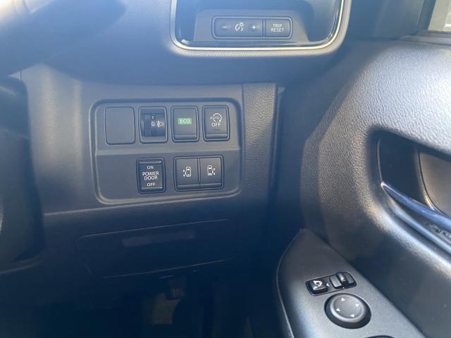 Nissan SERENA 2018-02 7814632-12