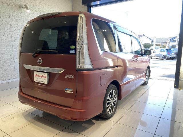 Nissan SERENA 2014-01 7814642-1