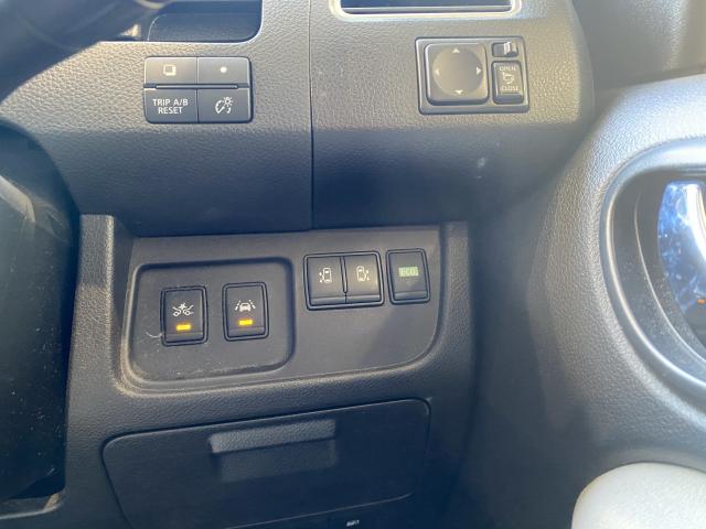 Nissan SERENA 2014-01 7814642-11