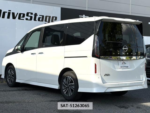 Nissan SERENA 2024-03 7814711-9