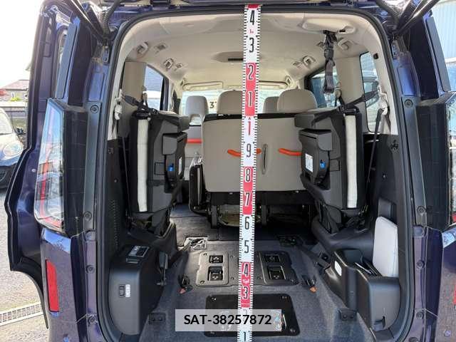 Nissan SERENA 2023-07 7815318-4