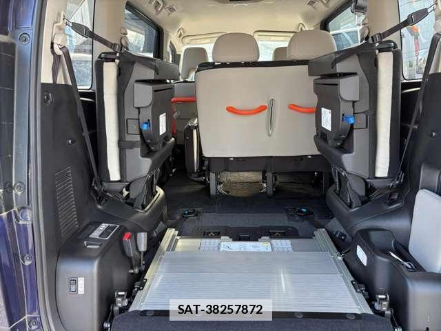 Nissan SERENA 2023-07 7815318-6