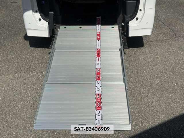 Nissan SERENA 2021-03 7815321-11
