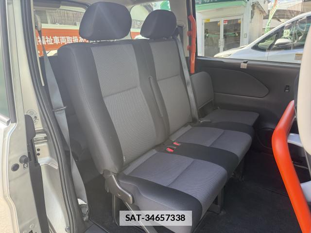 Nissan SERENA 2021-02 7815322-14