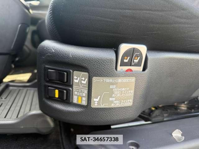 Nissan SERENA 2021-02 7815322-5