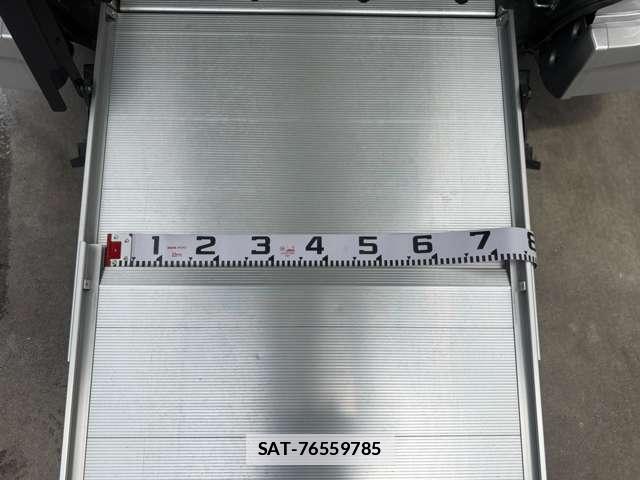 Nissan SERENA 2021-06 7815323-10