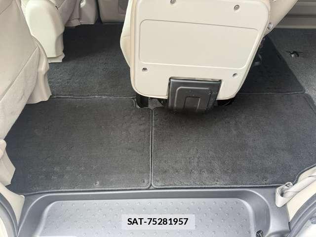 Nissan SERENA 2018-04 7815326-12