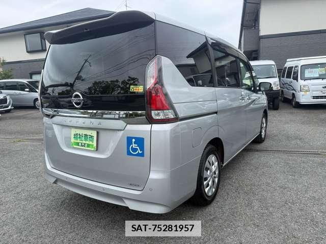 Nissan SERENA 2018-04 7815326-6