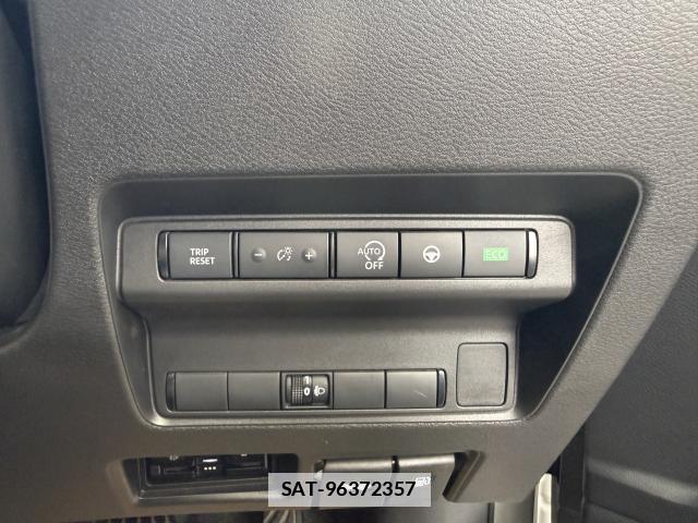 Nissan SERENA 2024-06 7815329-18