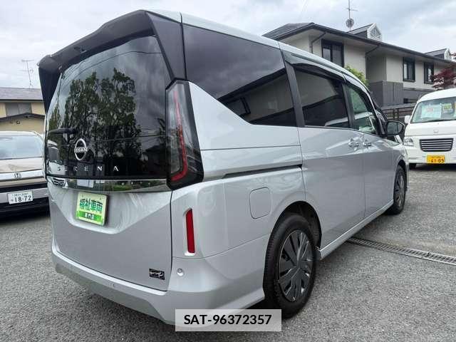 Nissan SERENA 2024-06 7815329-9
