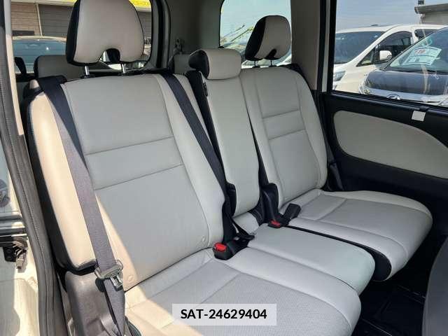 Nissan SERENA 2017-03 7815567-6