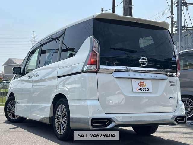 Nissan SERENA 2017-03 7815567-9